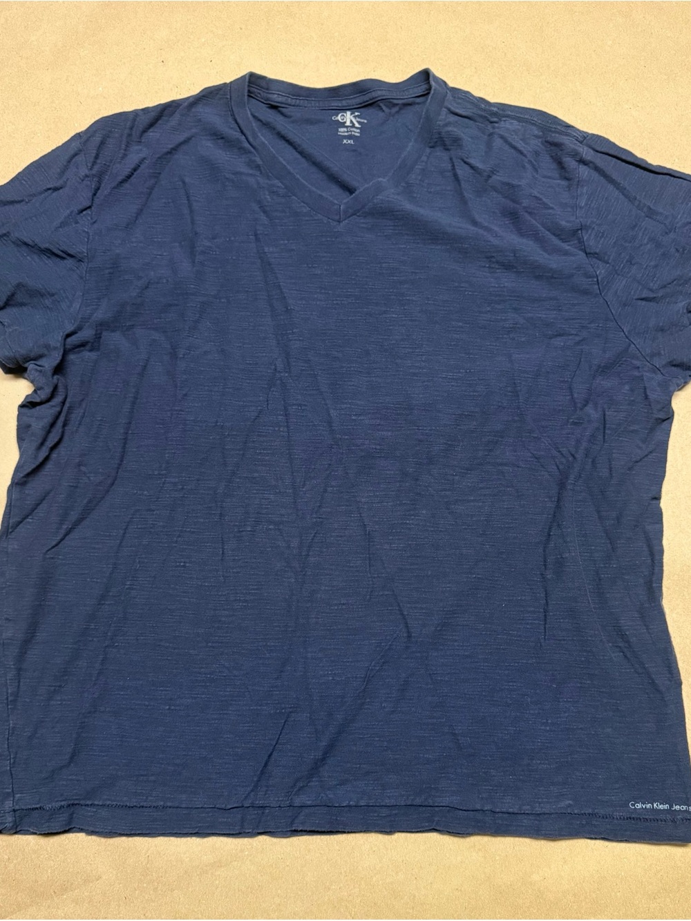 Calvin Klein Jeans V neck Navy Blue XXL Extra Large T Shirt Tee Rare!